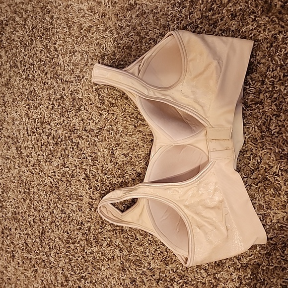 Bra - Picture 2 of 3